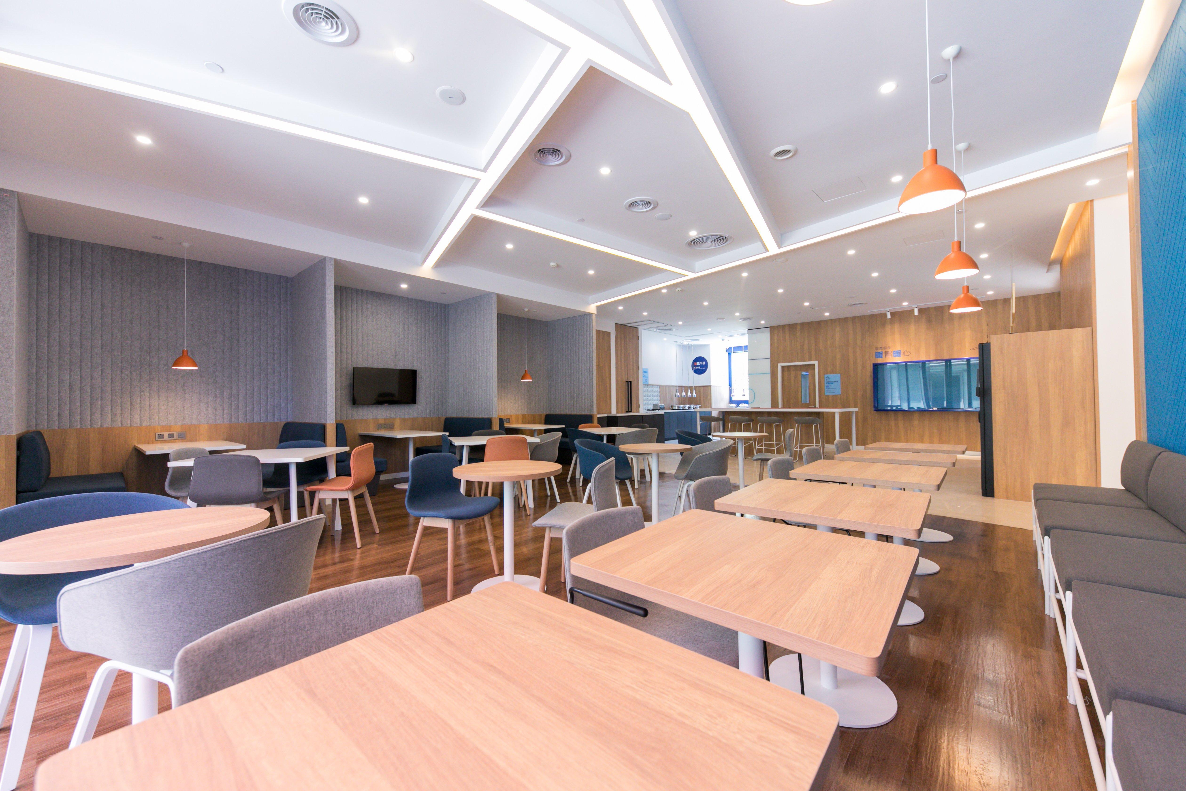 Holiday Inn Express Shanghai Tangzhen By Ihg - 20 Mins To Disney Land المظهر الخارجي الصورة